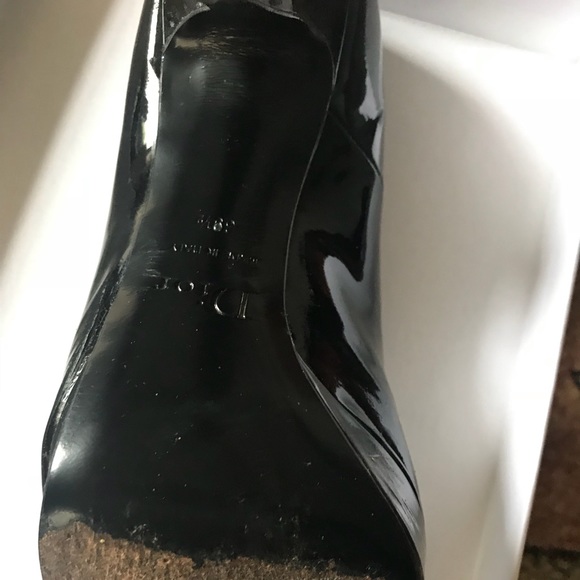 Dior shoes - Picture 2 of 7